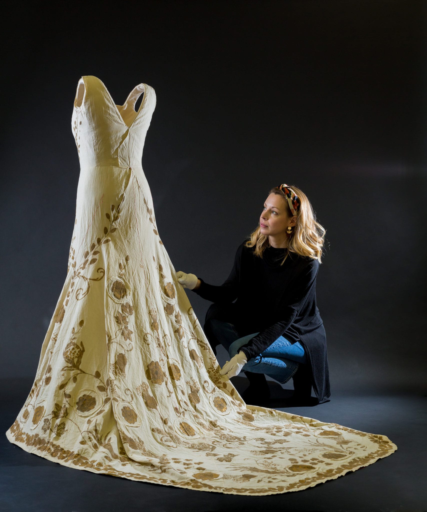 kensington palace exhibition 2021