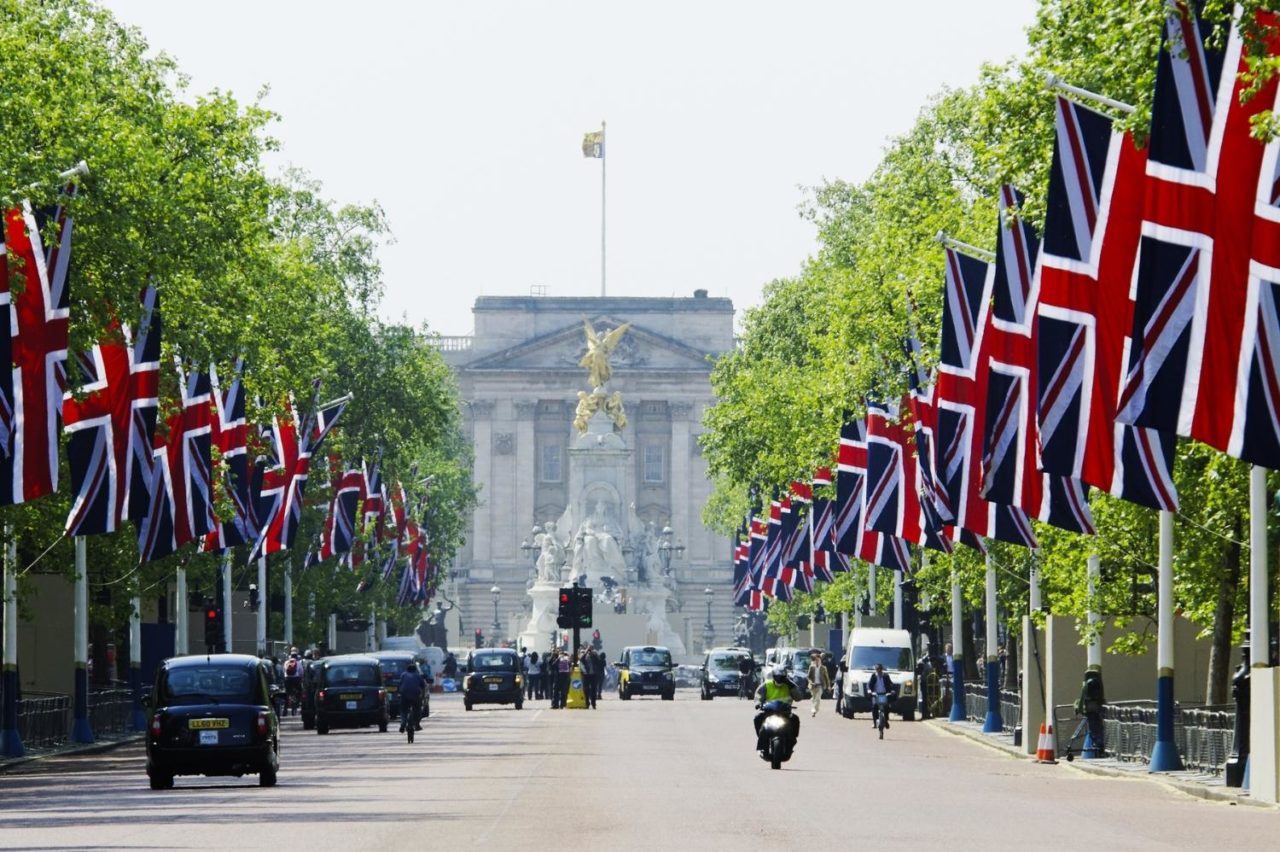 https://londonplanner.com/wp-content/uploads/2022/05/Copy-of-St-Pancras-Jubilee-featured-image-1280x852.jpg