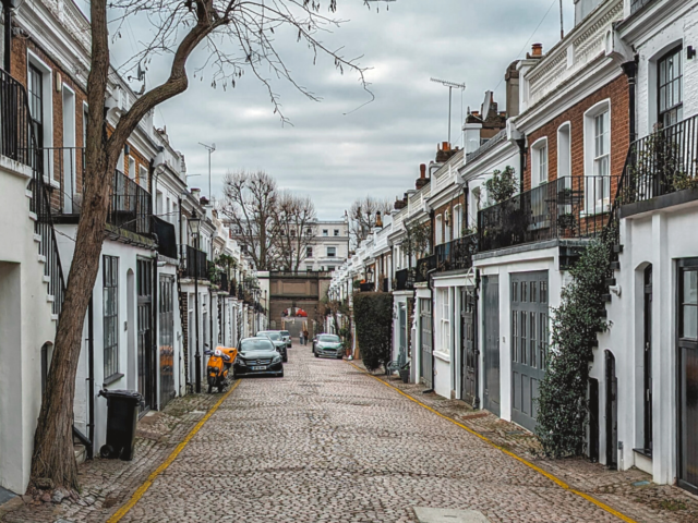https://londonplanner.com/wp-content/uploads/2023/03/London-Mews-Featured-Image-640x480.png