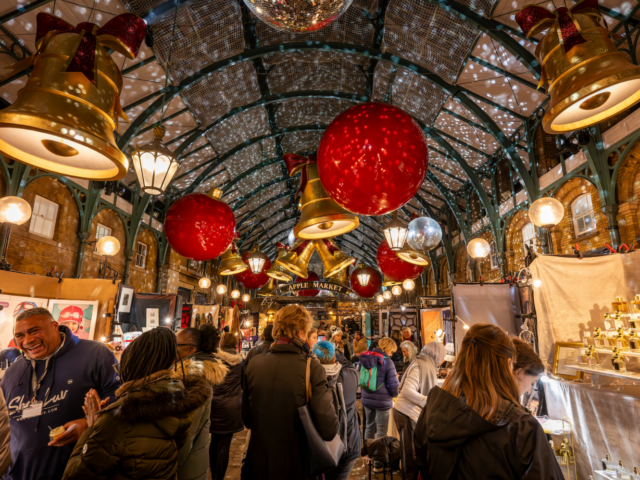 https://londonplanner.com/wp-content/uploads/2023/12/London-Christmas-Markets-featured-image-640x480.png