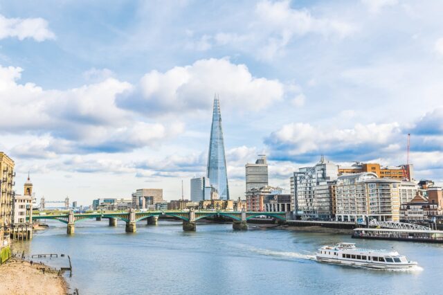 Thames River Sightseeing