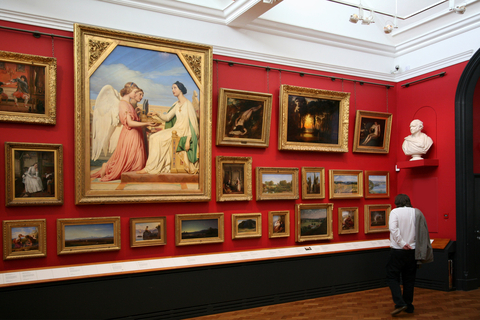 V&A gallery