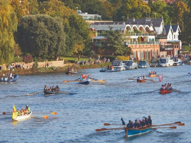 https://londonplanner.com/wp-content/uploads/2025/08/Totally-Thames-2024-The-Great-River-Race-Photo-Hannah-Smiles--640x480.jpg