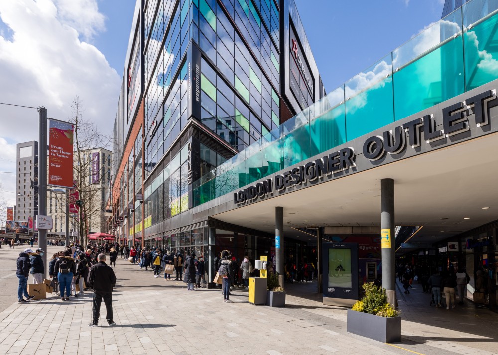 London Designer Outlet/Wembley Stadium Arch View © LDO/Popcorn PR