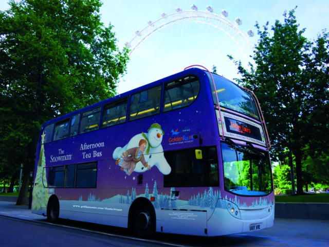 https://londonplanner.com/wp-content/uploads/2025/10/GoldenTours_snowman-640x480.jpg