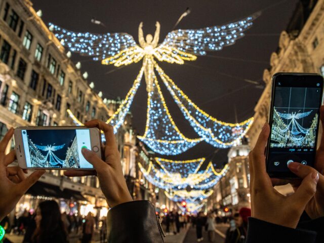 https://londonplanner.com/wp-content/uploads/2025/11/JMP_REGENT_ST_CHRISTMAS_LIGHTS_11-1-640x480.jpg