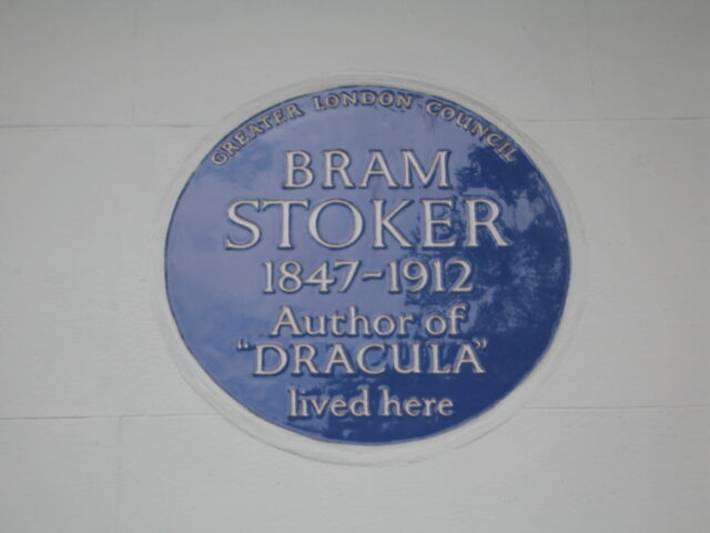 Bram Stoker Blue Plaque (c) Historic England